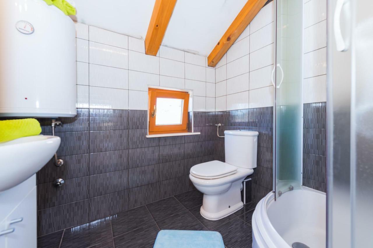Apartment Bogdanovic Tisno Eksteriør billede